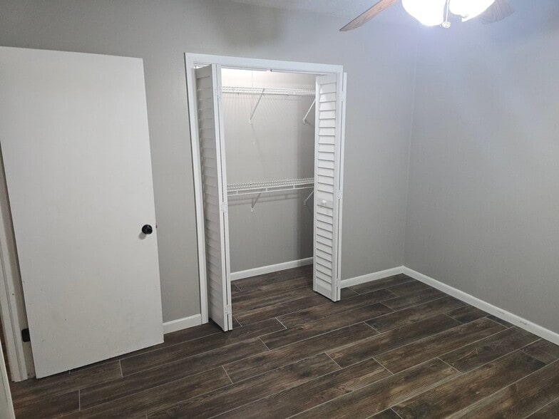 Building Photo - 4837 Mayo Cir