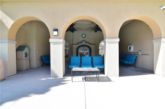 Building Photo - 6338 Mindelo Ln