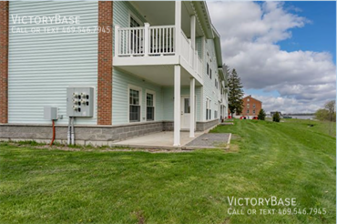 Building Photo - 904 Brady Rd