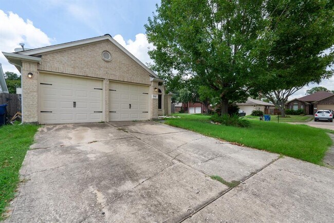 Building Photo - 17002 Analisa Cir