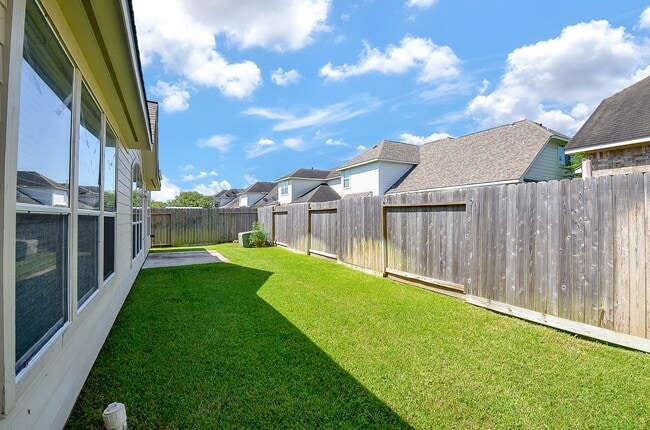 Building Photo - 1114 Oxford Mills Ln