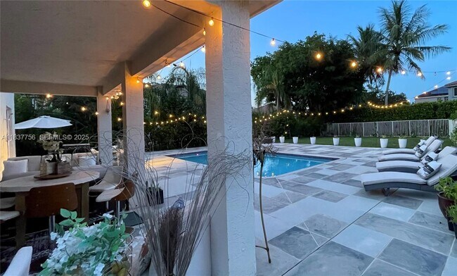 Building Photo - 4093 Staghorn Ln