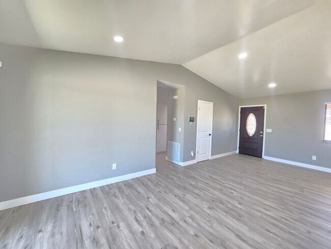 Building Photo - Fully Renovated 3 Bedroom & 2 bathroom Home with Huge Backyard – California City!