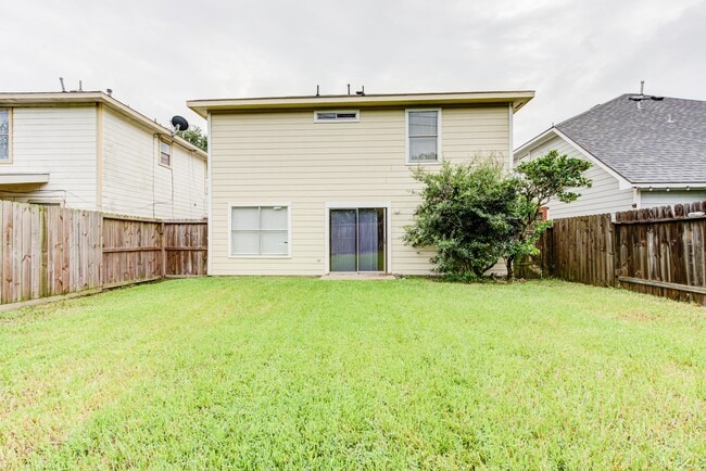 Building Photo - 7322 Parkland Manor Dr
