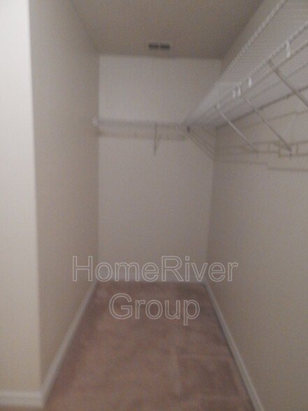 Building Photo - 133 Sandstone Trail