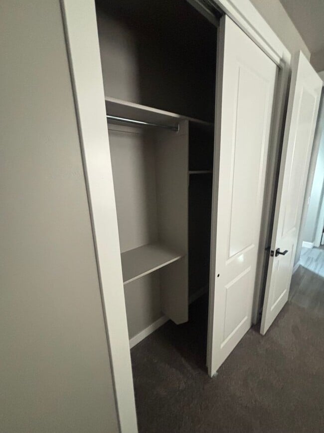 Building Photo - Beautiful Home in Sonoma Ranch !