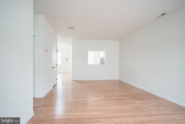 Building Photo - 8 Trout Trail