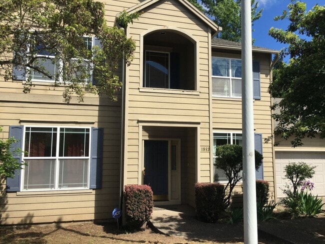 Building Photo - Stunning Remodeled Home with Office, A/C, Fenced Yard & Flexible Living Space!
