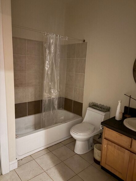 Building Photo - 2385 Sainsbury Dr NW