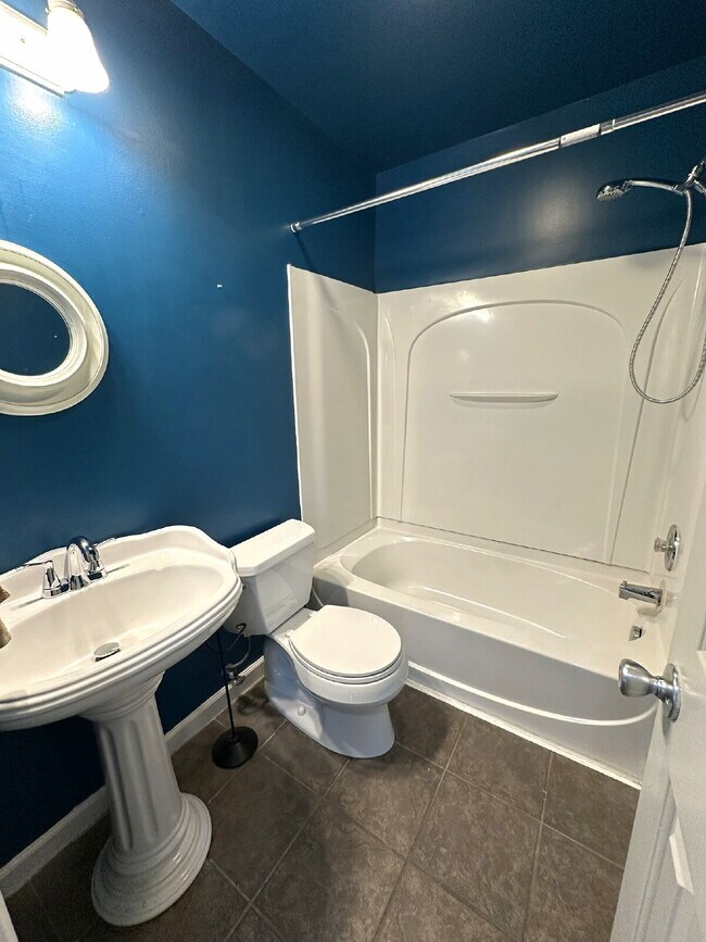 Building Photo - COMING SOON! 3-Bedroom Split Foyer in Thurmont