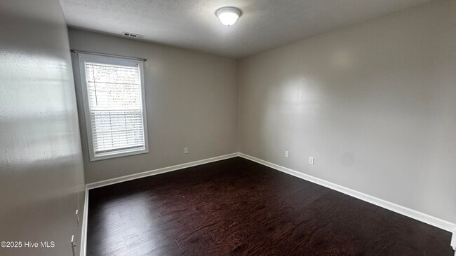 Building Photo - 232 Newport Drive