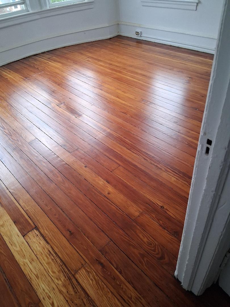 Building Photo - 17 W Madison Ave