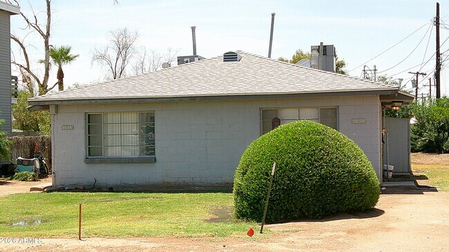 Building Photo - 1134 S Roosevelt St