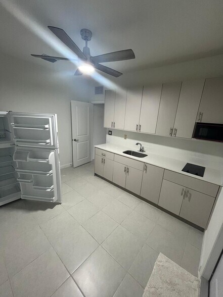 Primary Photo - 28866 SW 163rd Ave