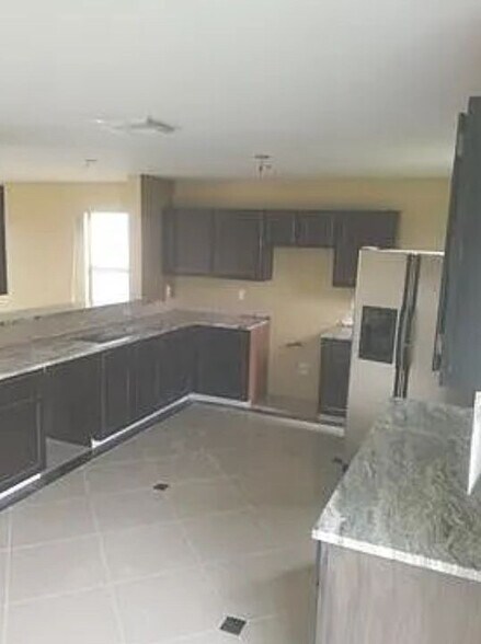 Building Photo - 19721 Rustic Lake Ln