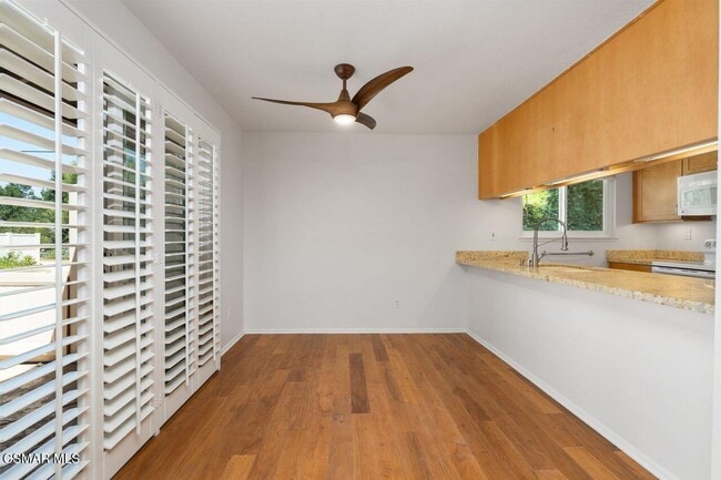 Building Photo - 28551 Conejo View Dr