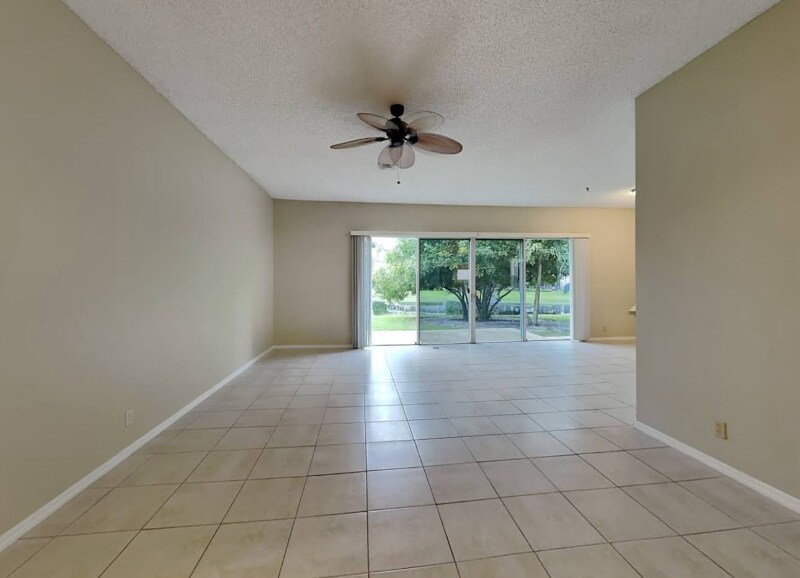 Building Photo - 9914 Cross Pine Ct