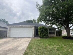 Building Photo - Beautiful 3/2 Home Available for Lease In NW San Antonio!