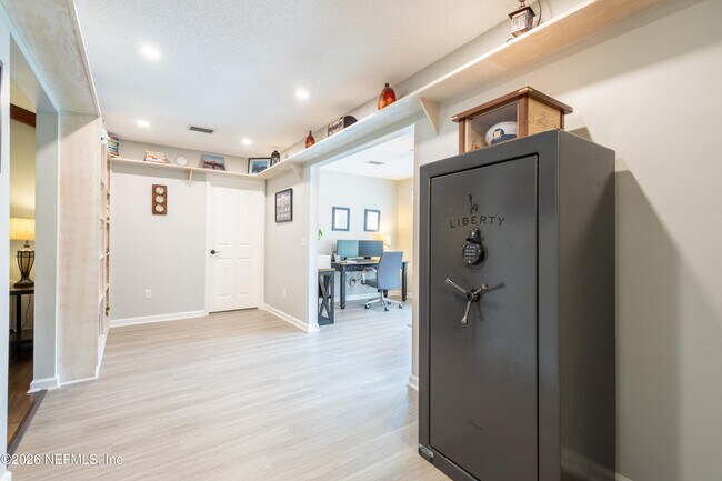 Building Photo - 4610 Saddlehorn Trail