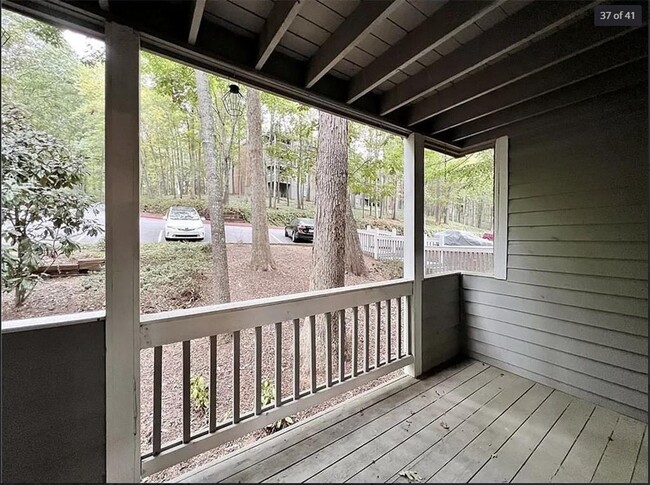 Building Photo - 326 Warm Springs Cir