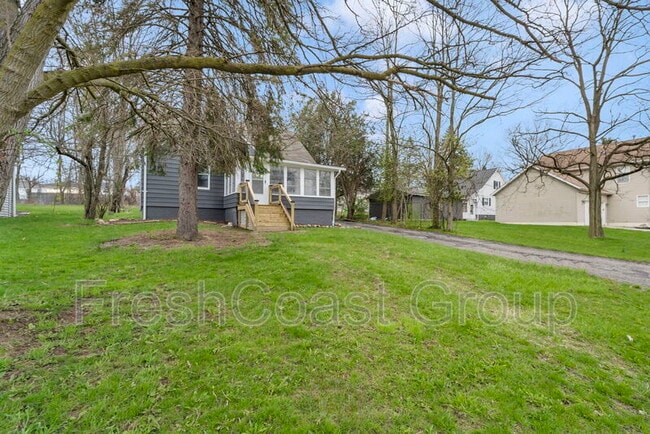 Building Photo - 12931 Fruitside Rd