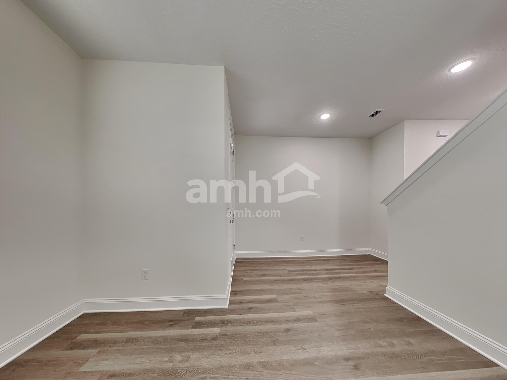 Building Photo - 11596 Bay Hl Cir