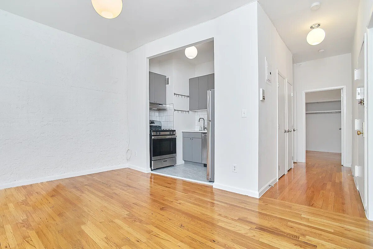 Building Photo - West 113th Street