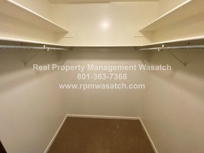 Building Photo - 7260 Ponderosa Dr