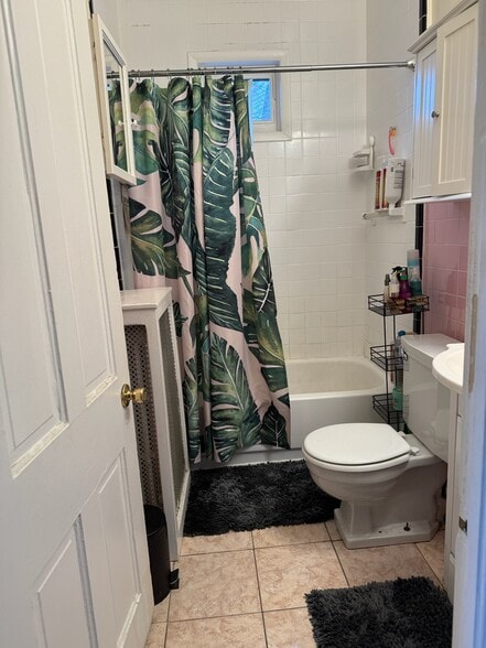 Building Photo - 19 S Midland Ave