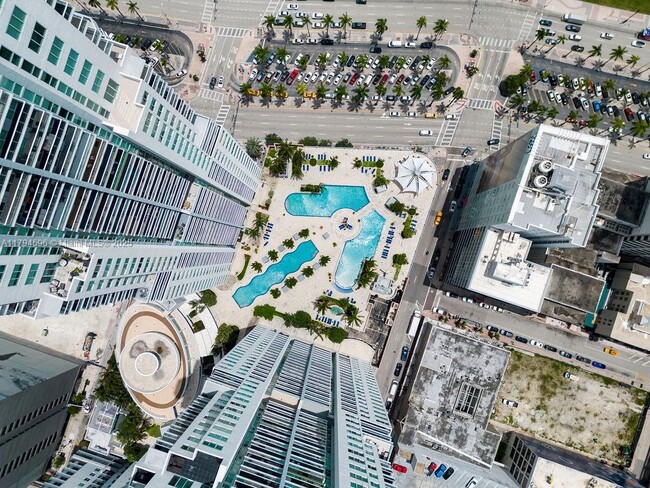 Building Photo - 244 Biscayne Blvd
