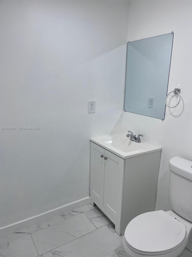 Building Photo - 50 NW 68th Ct