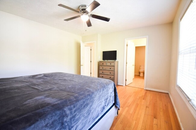 Building Photo - Coming Soon: 3 Bedroom 2.5 Bathroom-Pets Okay