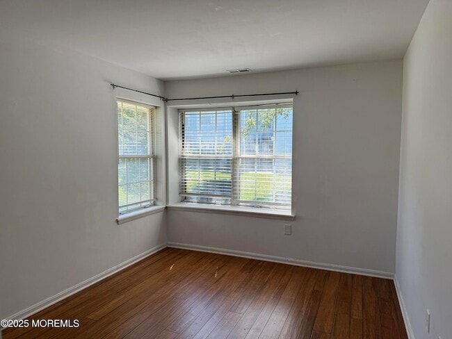 Building Photo - 58 Meadow Ridge Rd