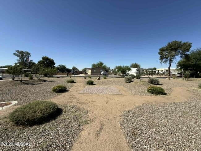 Building Photo - 2640 S Cottonwood Ln
