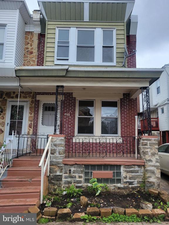 Building Photo - 4911 N Franklin St