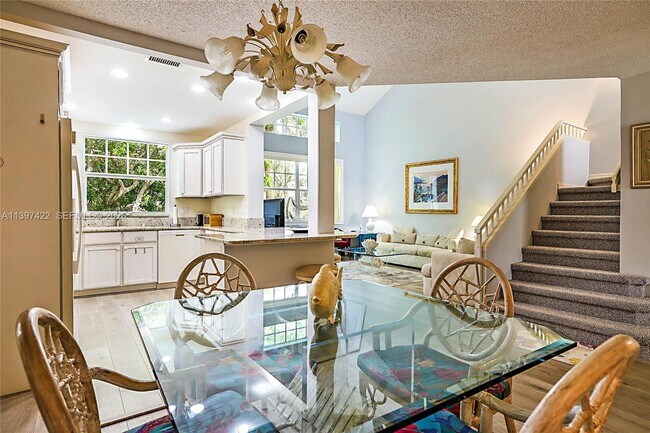 Building Photo - 905 Mainsail Cir