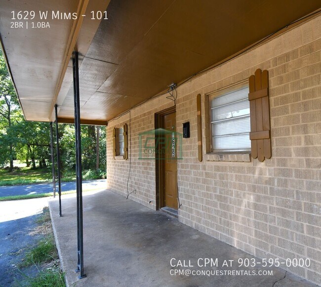 Building Photo - 1629 W Mims St