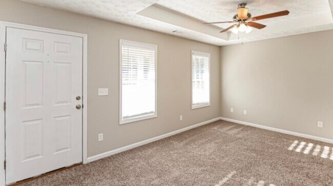 Building Photo - 344 Mary Alice Dr