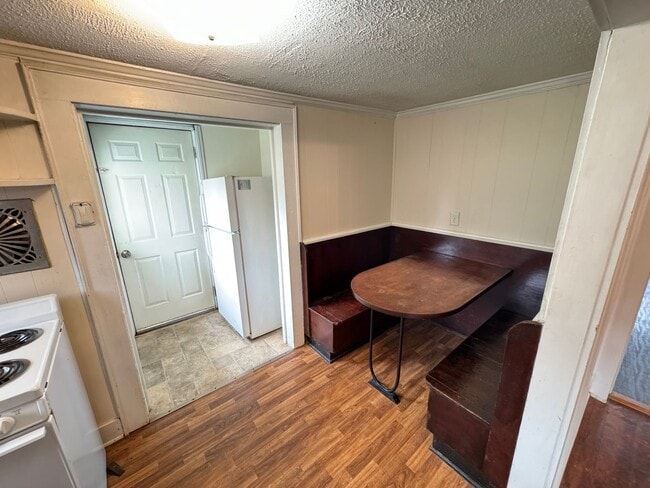 Building Photo - Cute 1 bedroom 1 bathroom home. Very close to research campus and downtown Kannapolis