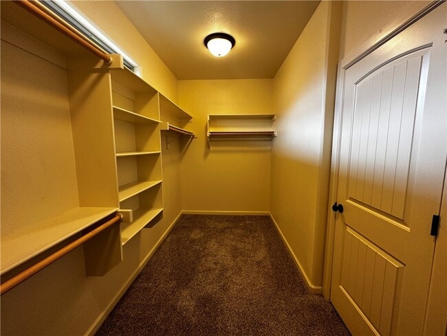Building Photo - 584 N Mulligan Dr