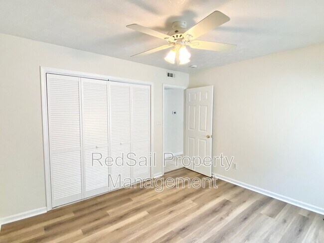Building Photo - 129 Haverford Ct