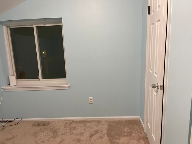 Building Photo - 86 Teal Ct