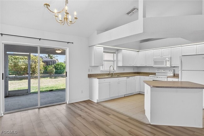 Building Photo - 1101 NW 24th Ave