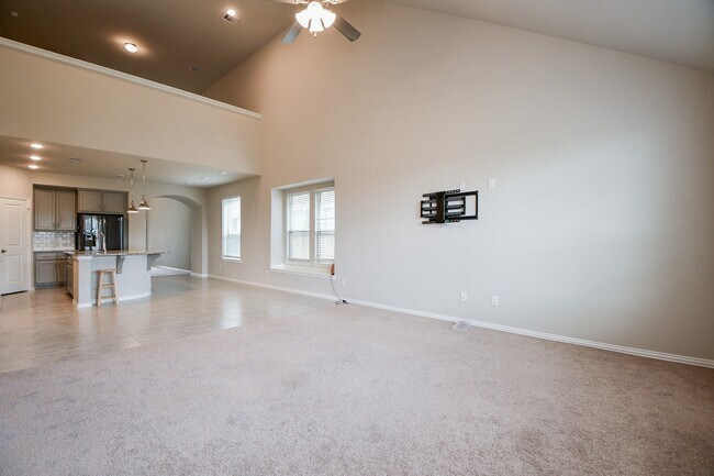 Building Photo - 15219 Stuart Bat Cave Ln