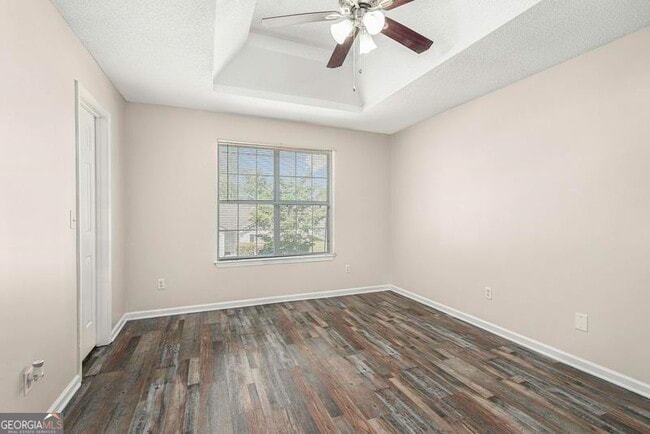 Building Photo - 3712 Salem Chapel Dr
