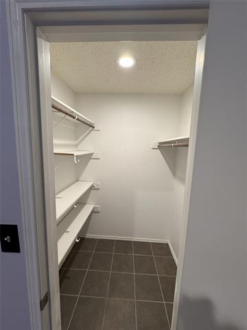 Building Photo - 2736 Silver Creek Dr