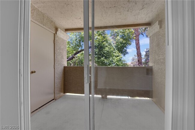 Building Photo - 2300 E Silverado Ranch Blvd