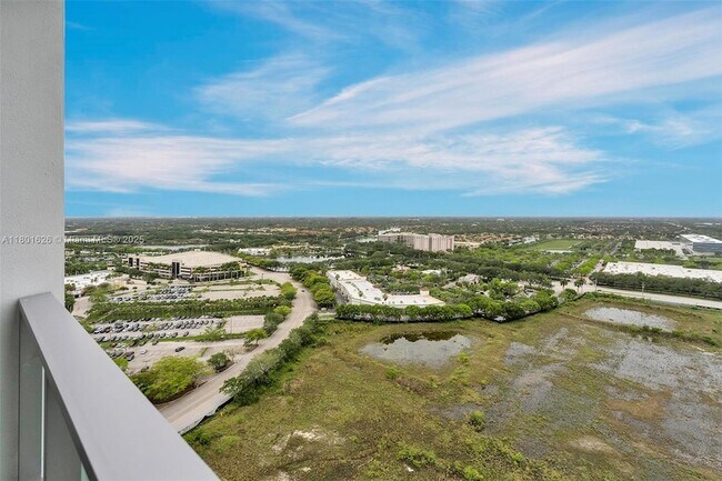 Building Photo - 2000 Metropica Wy