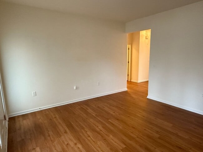 Building Photo - 7167 Somerset Springs Dr