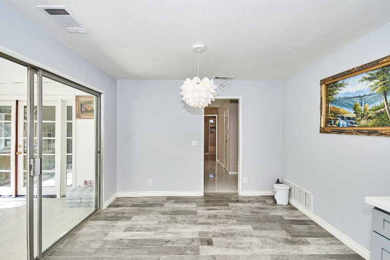 Building Photo - 20302 Flintgate Dr